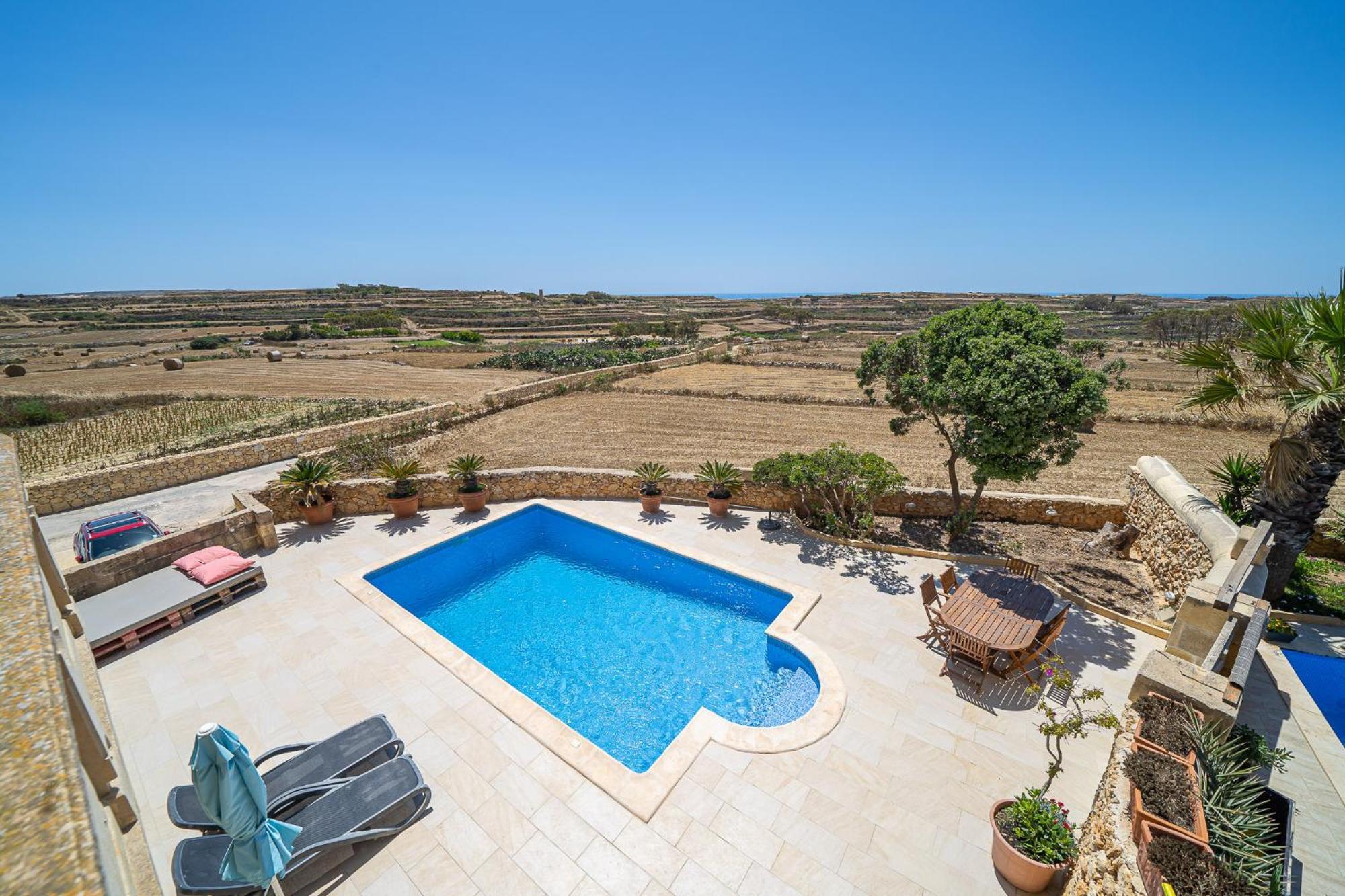 Lonza Gharb Farmhouse Εξωτερικό φωτογραφία